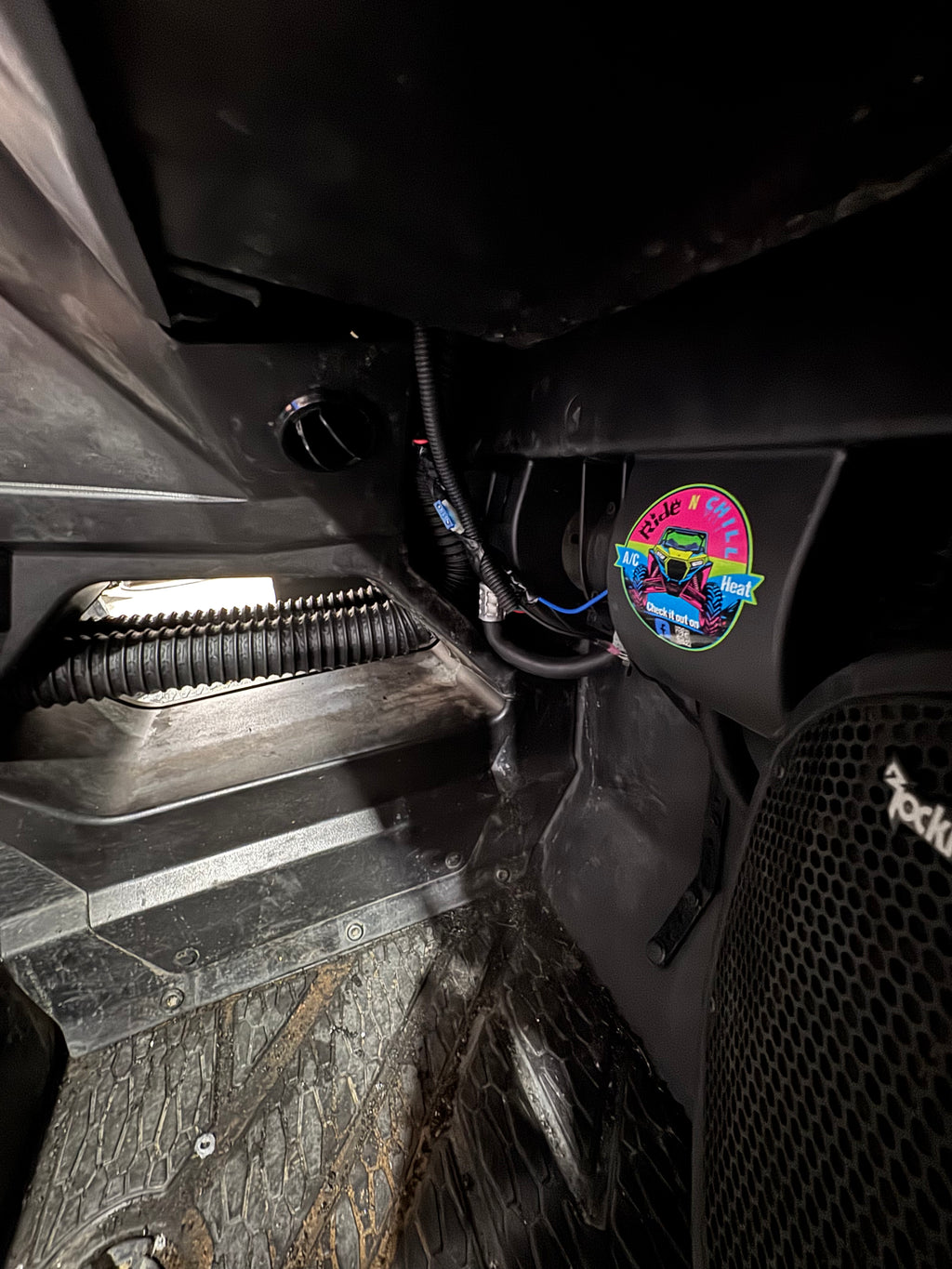 Polaris general 1000xp 4 door A/C and Heat unit