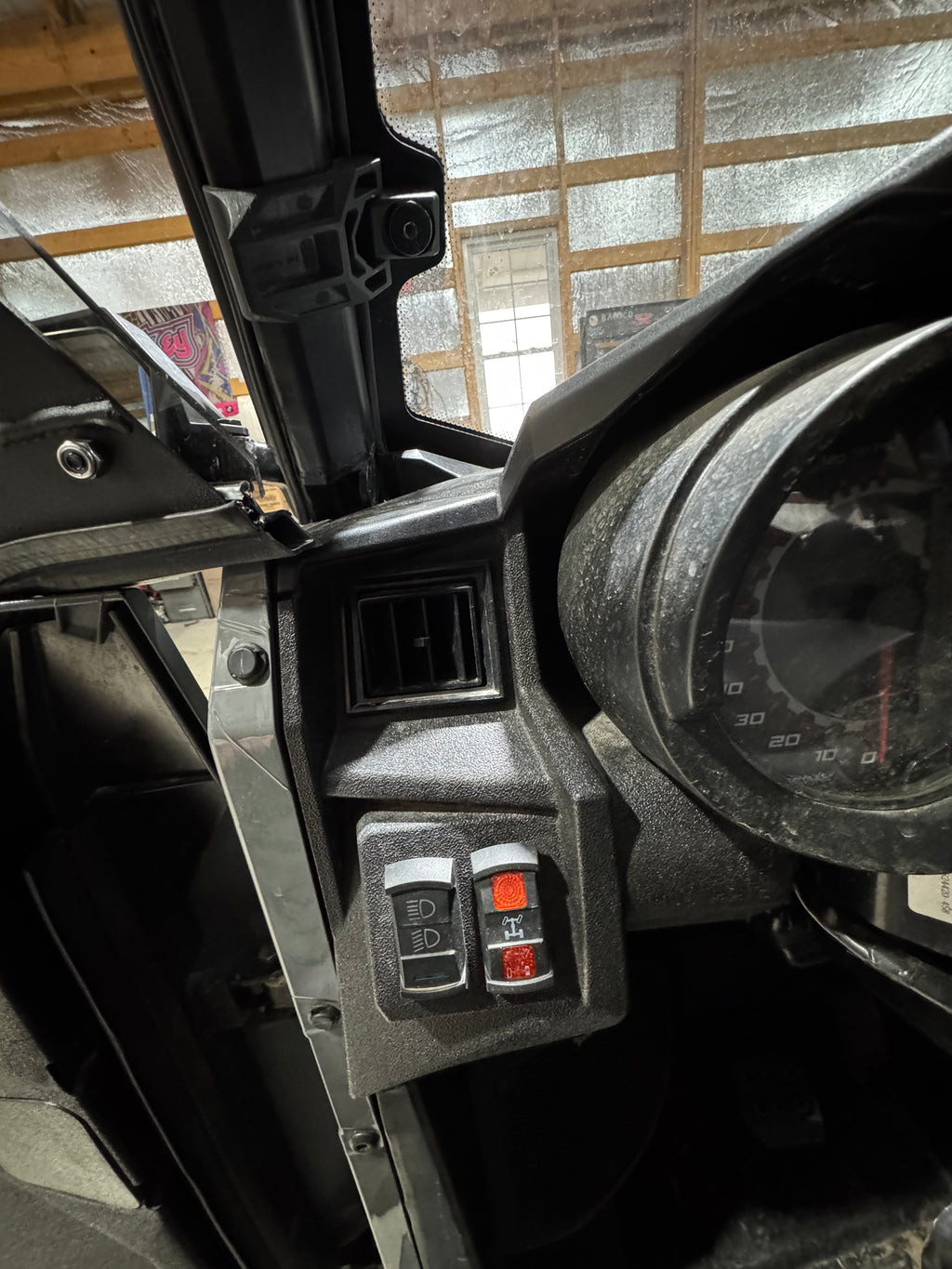 Polaris general 1000xp 4 door A/C and Heat unit